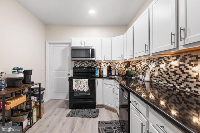 2021 N 16TH ST, Philadelphia, PA 19121