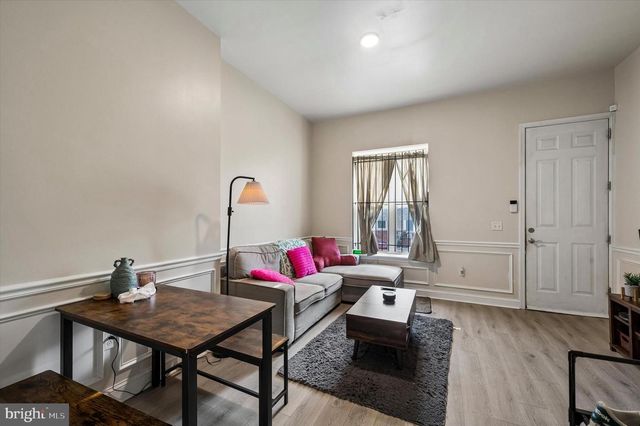 2021 N 16TH ST, Philadelphia, PA 19121