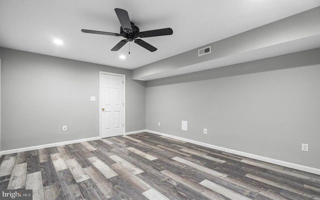 4 SAINT IVES CT, Stafford, VA 22556