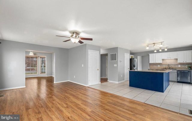 4 SAINT IVES CT, Stafford, VA 22556