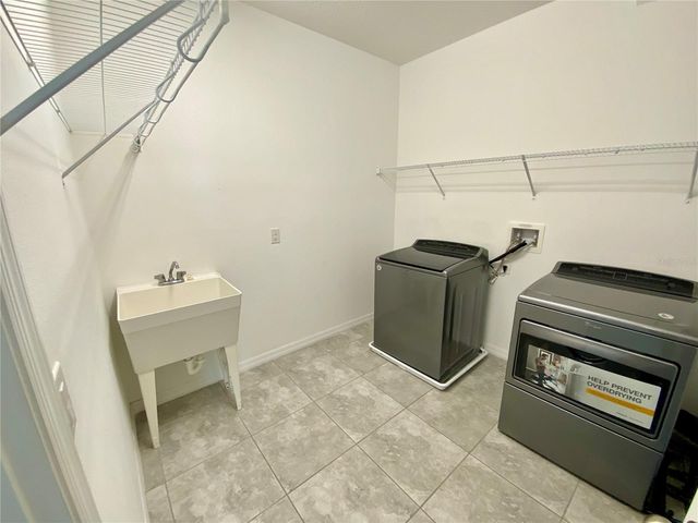 1015 GRAND HILLTOP DRIVE, Apopka, FL 32703