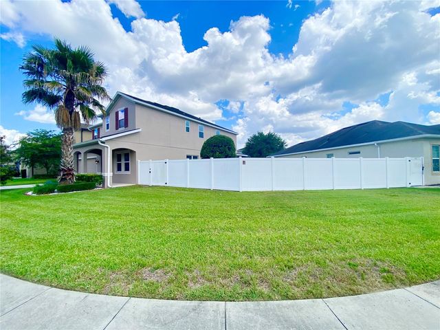 1015 GRAND HILLTOP DRIVE, Apopka, FL 32703