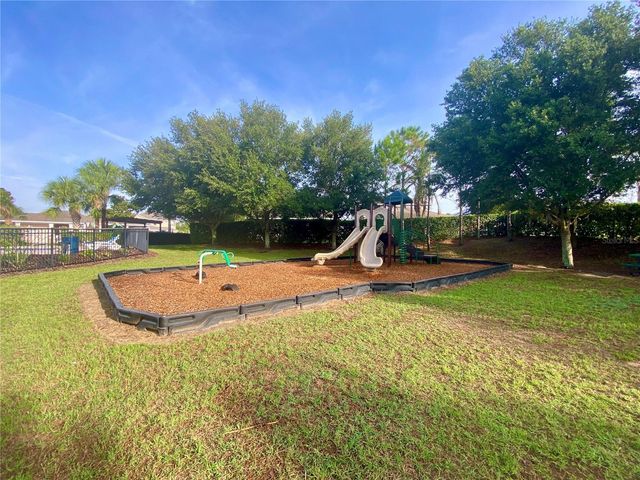 1015 GRAND HILLTOP DRIVE, Apopka, FL 32703