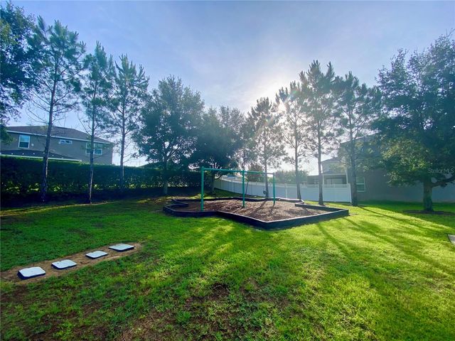 1015 GRAND HILLTOP DRIVE, Apopka, FL 32703