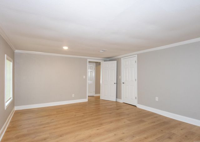1018 River, Benton, AR 72015