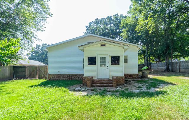 1018 River, Benton, AR 72015