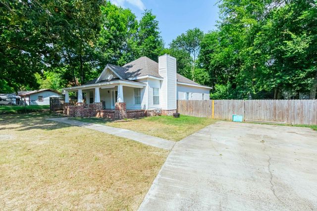 1018 River, Benton, AR 72015