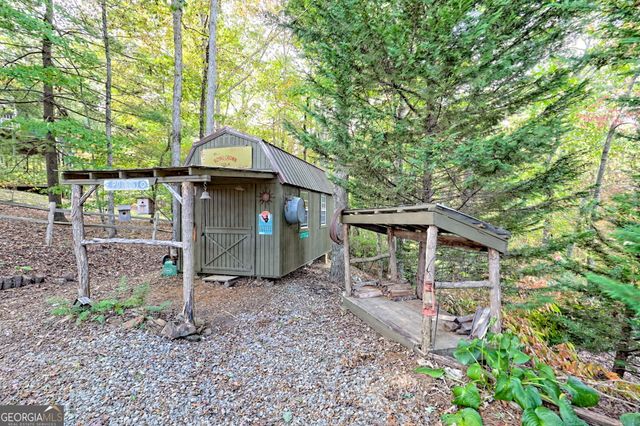 183 Vista Dell Lane, Tallulah Falls, GA 30573