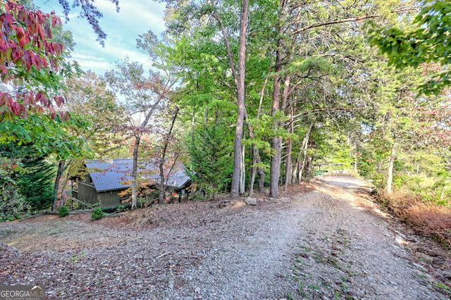 183 Vista Dell Lane, Tallulah Falls, GA 30573