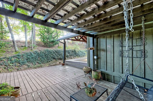 183 Vista Dell Lane, Tallulah Falls, GA 30573