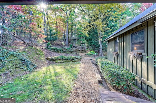 183 Vista Dell Lane, Tallulah Falls, GA 30573