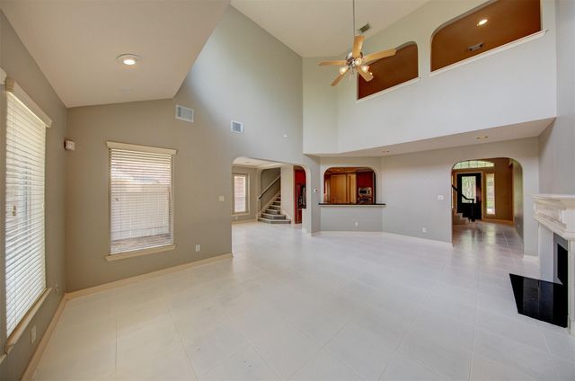3430 Queensburg Lane, Friendswood, TX 77546