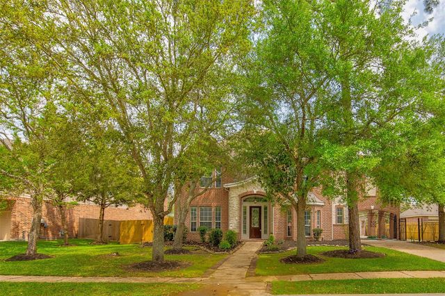 3430 Queensburg Lane, Friendswood, TX 77546