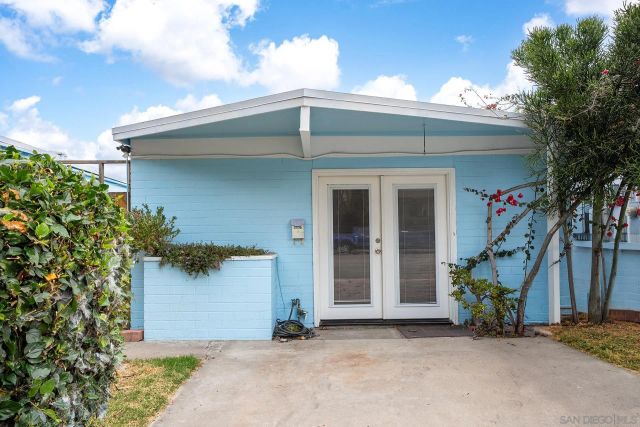 5036 W Point Loma Blvd, San Diego, CA 92107