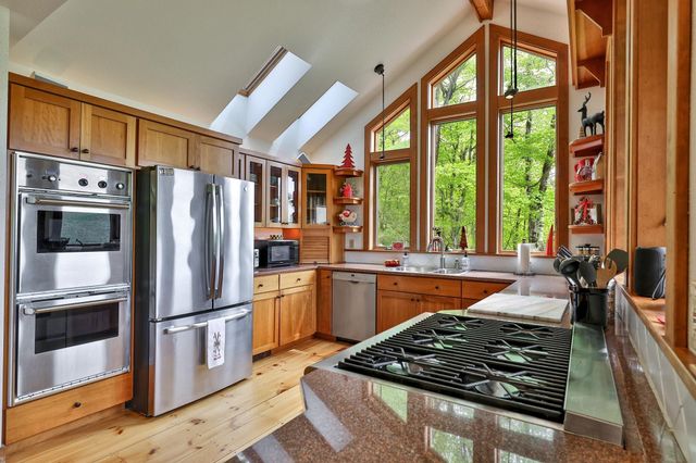 181 Harrier Way, Plymouth, VT 05056