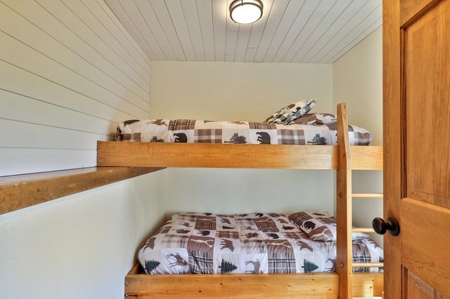181 Harrier Way, Plymouth, VT 05056