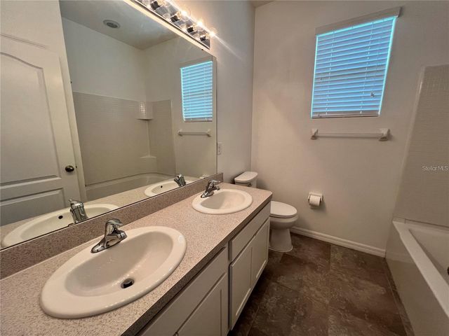 32995 WINDELSTRAW DRIVE, Wesley Chapel, FL 33545