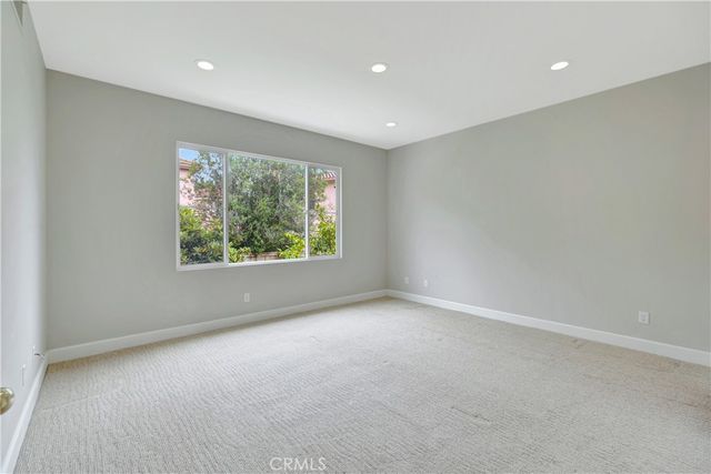 15 Whispering Pne, Irvine, CA 92620