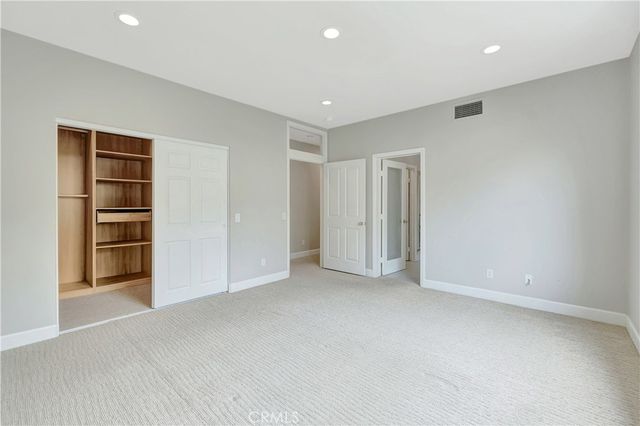 15 Whispering Pne, Irvine, CA 92620
