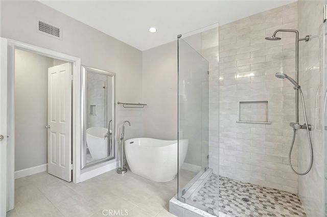 15 Whispering Pne, Irvine, CA 92620
