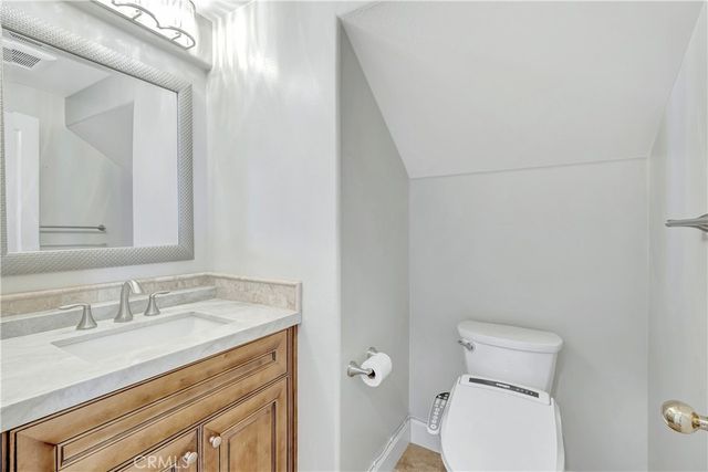 15 Whispering Pne, Irvine, CA 92620