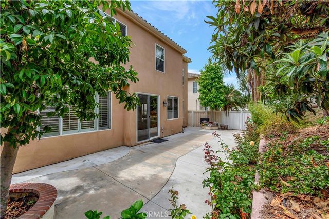 15 Whispering Pne, Irvine, CA 92620