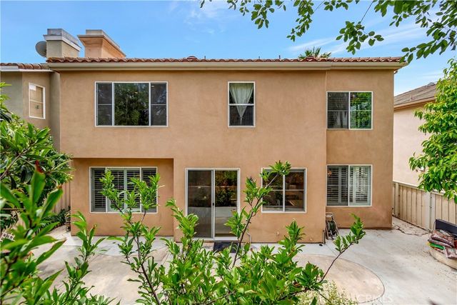 15 Whispering Pne, Irvine, CA 92620
