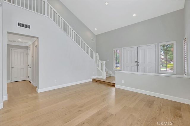 15 Whispering Pne, Irvine, CA 92620