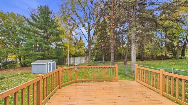 3624 Rolling View Drive, White Bear Lake, MN 55110