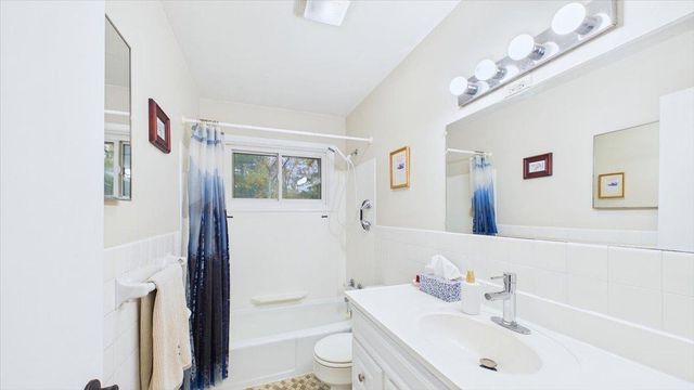 3624 Rolling View Drive, White Bear Lake, MN 55110