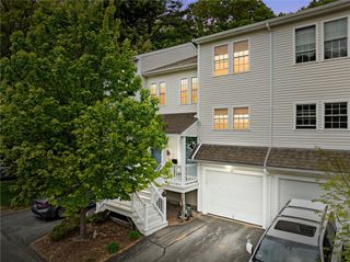 82 Red Brook Lane 82, West Warwick, RI 02893
