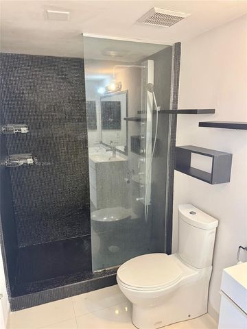 3300 NE 192nd St 1609, Aventura, FL 33180