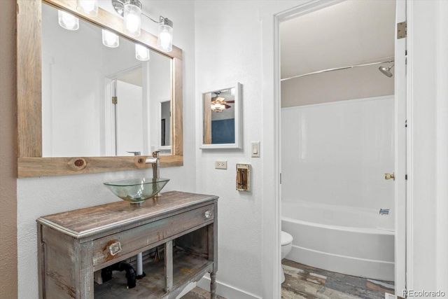 10876 Baily Street, Longmont, CO 80504