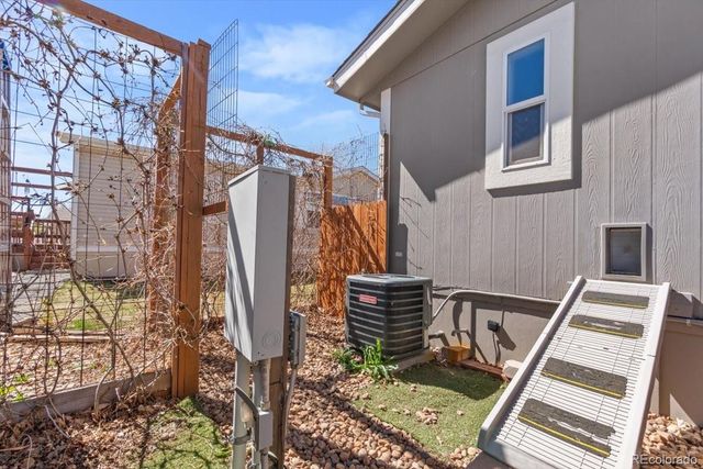 10876 Baily Street, Longmont, CO 80504