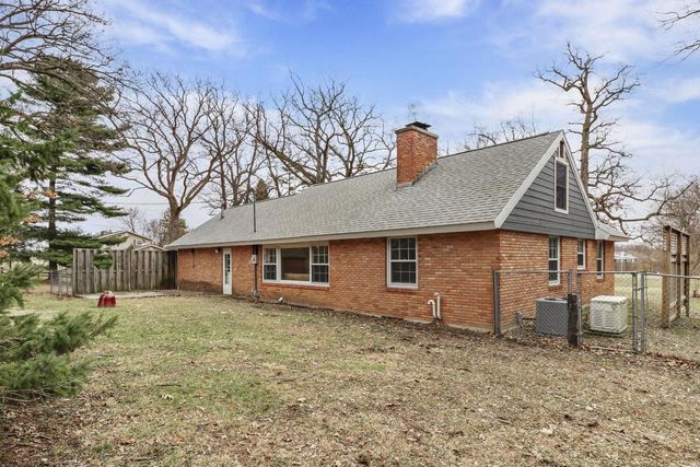 3760 Hoepker Road, Madison, WI 53718