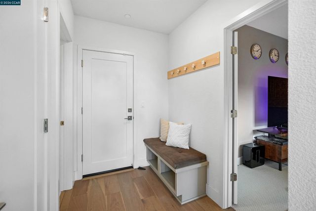 5860 Silhouette Ct, Dublin, CA 94568