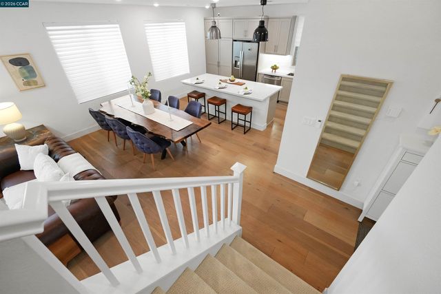 5860 Silhouette Ct, Dublin, CA 94568