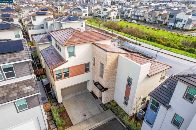 5860 Silhouette Ct, Dublin, CA 94568