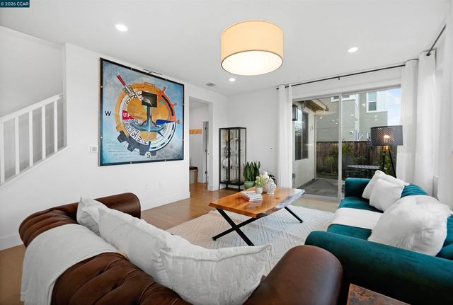 5860 Silhouette Ct, Dublin, CA 94568