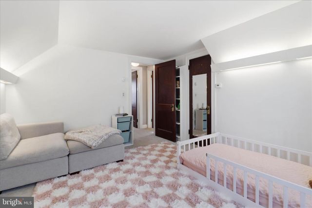 327 DOVER ST, Manheim, PA 17545