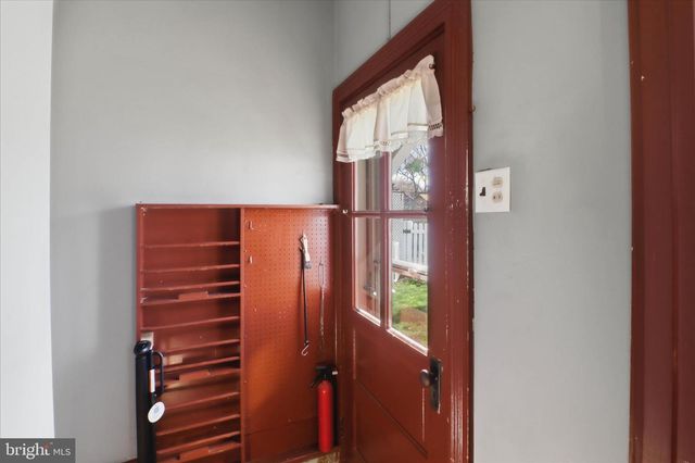 327 DOVER ST, Manheim, PA 17545