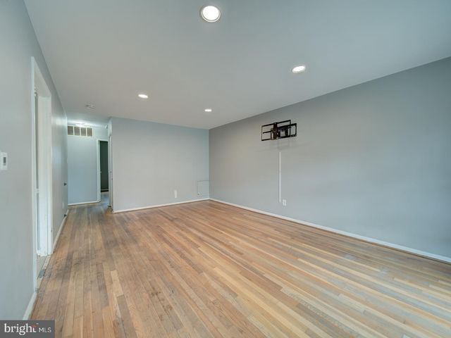 3113 BELLBROOK CT, Temple Hills, MD 20748