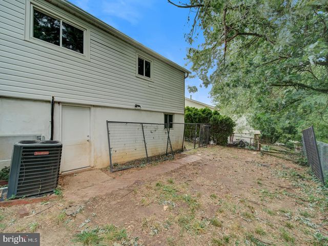 3113 BELLBROOK CT, Temple Hills, MD 20748