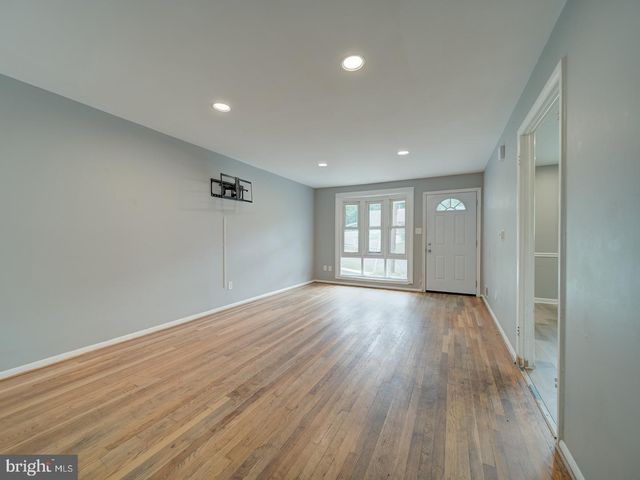 3113 BELLBROOK CT, Temple Hills, MD 20748