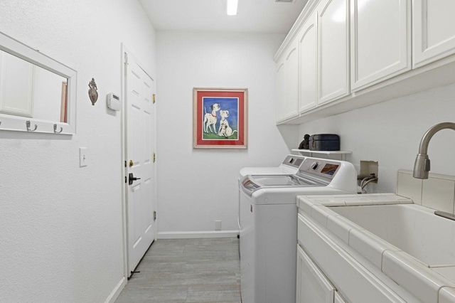 1320 Heritage Way, Gilroy, CA 95020