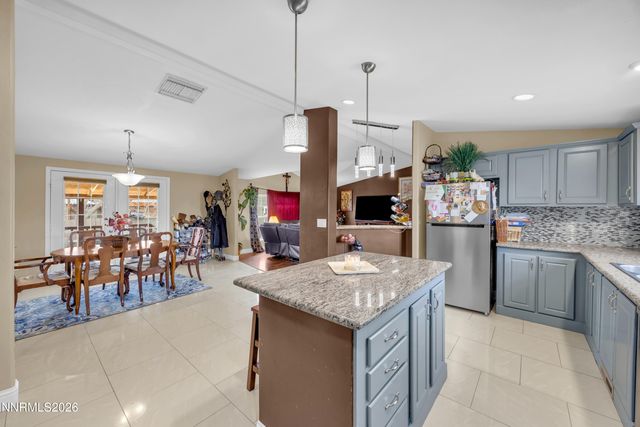 592 Morgan Circle, Sun Valley, NV 89433