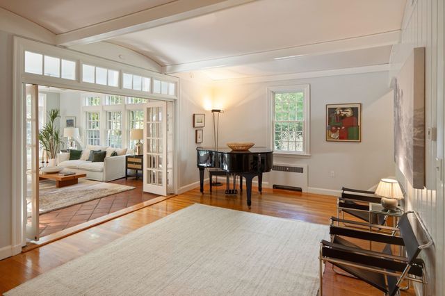 4 Cedar Road, Lincoln, MA 01773