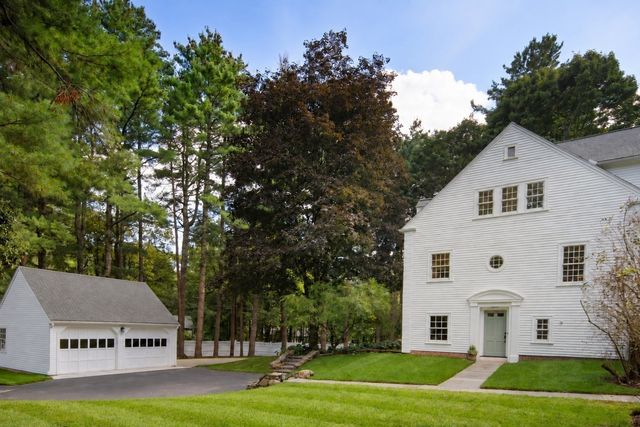 4 Cedar Road, Lincoln, MA 01773