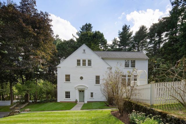 4 Cedar Road, Lincoln, MA 01773