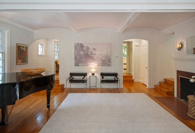 4 Cedar Road, Lincoln, MA 01773